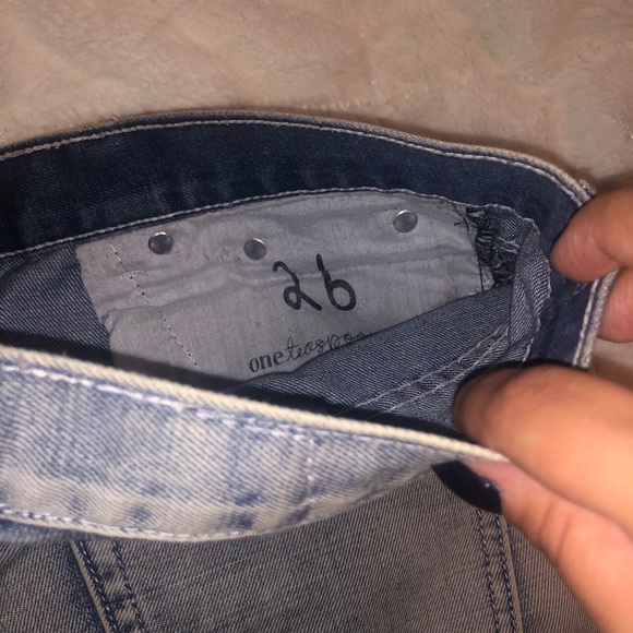 ONE TEASPOON RIPPED BOYFRIEND JEANS - Picture 5 of 6